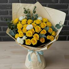 Букет цветов из:  Розы в Мохсоголлохе