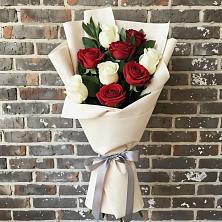 Букет цветов из:  Розы в Мохсоголлохе