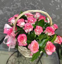 Цветочная композиция из Розы в корзине в Мохсоголлохе