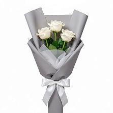 Букет 3 белые розы в Мохсоголлохе