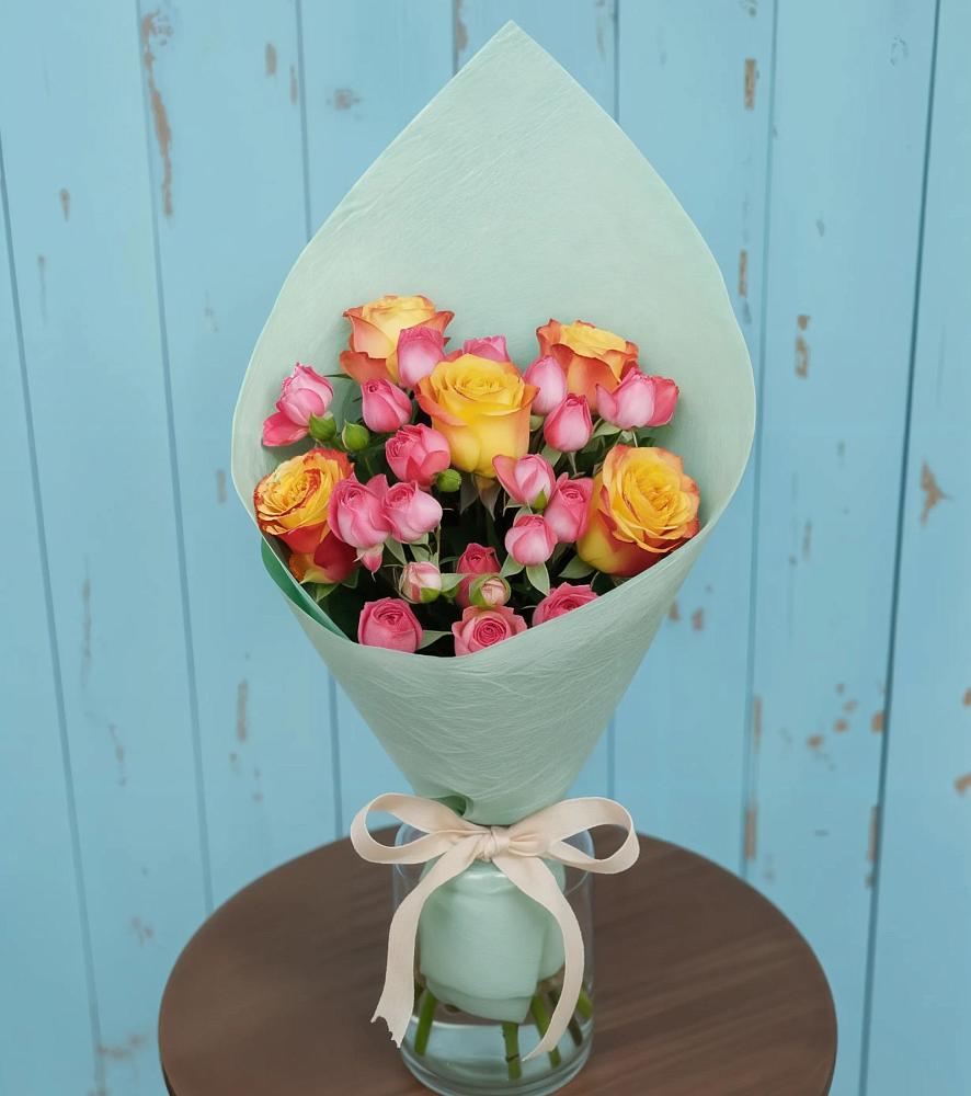 Букет цветов из: Розы в Мохсоголлохе