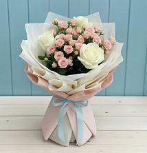 Букет цветов из:  Розы в Мохсоголлохе