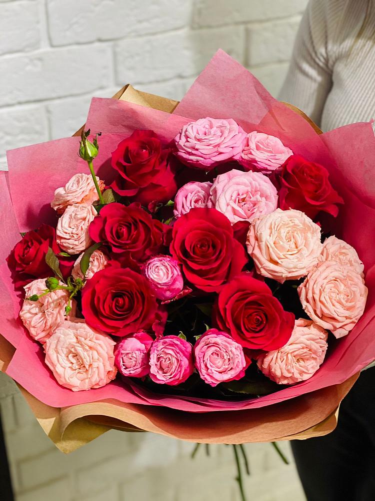 Букет цветов из: Розы в Мохсоголлохе