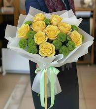 Букет цветов из:  Хризантемы и Розы в Мохсоголлохе