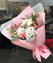 Букет цветов из:  Розы, Лизиантусы и Хризантемы в Мохсоголлохе