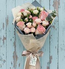 Букет цветов из:  Розы в Мохсоголлохе