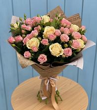 Букет цветов из:  Розы в Мохсоголлохе