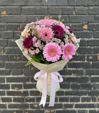 Букет цветов из:  Герберы и Хризантемы в Мохсоголлохе