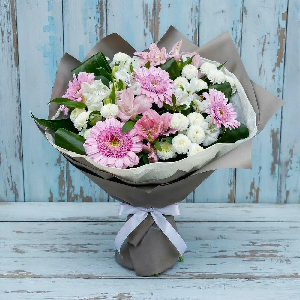 Букет цветов из: Герберы, Альстромерии и Хризантемы в Мохсоголлохе