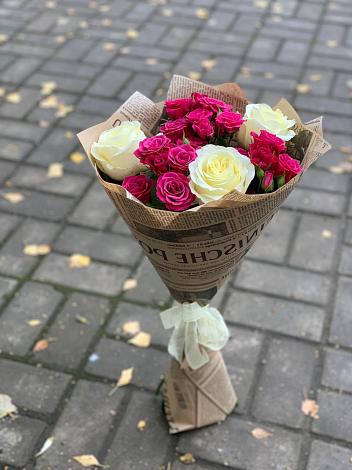 Букет цветов из: Розы в Мохсоголлохе