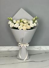 Букет цветов из:  Розы и Лизиантусы в Мохсоголлохе