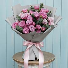 Букет цветов из:  Розы в Мохсоголлохе